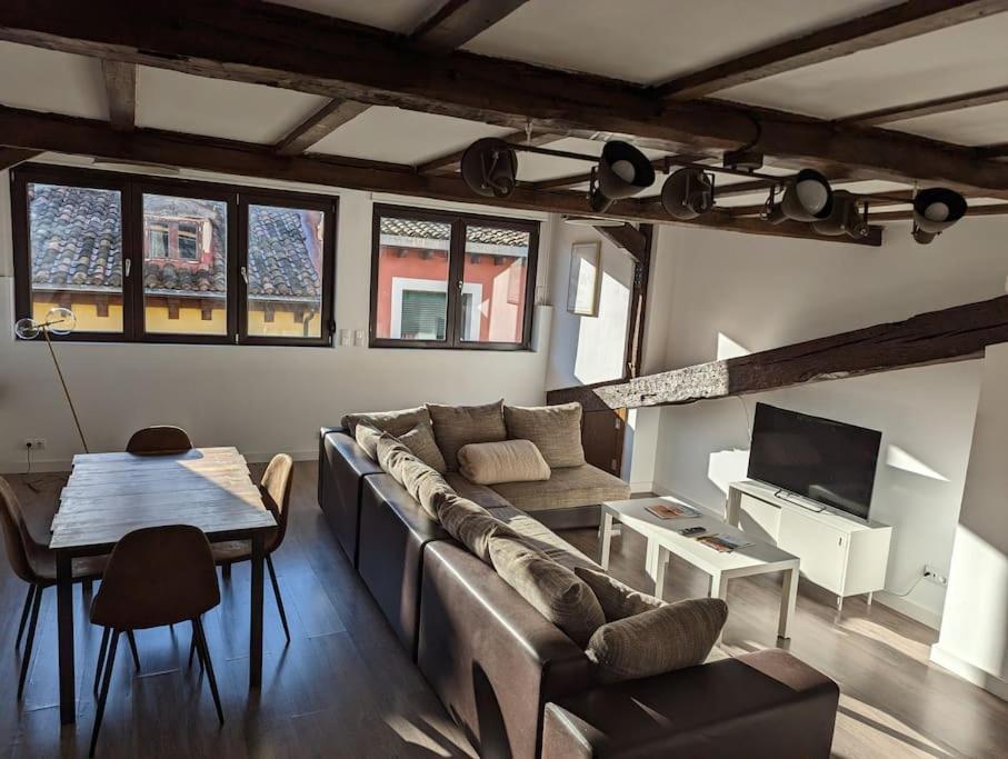 Ferienwohnung Old Town Loft - Cathedral Views. Logroño Exterior foto